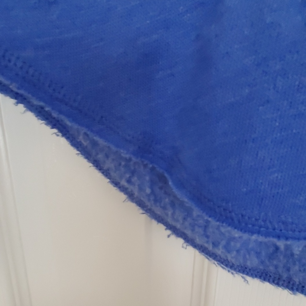 So half zip - Picture 3 of 4